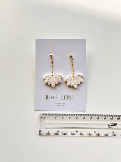 Earrings | No. 58 | Lotus | White