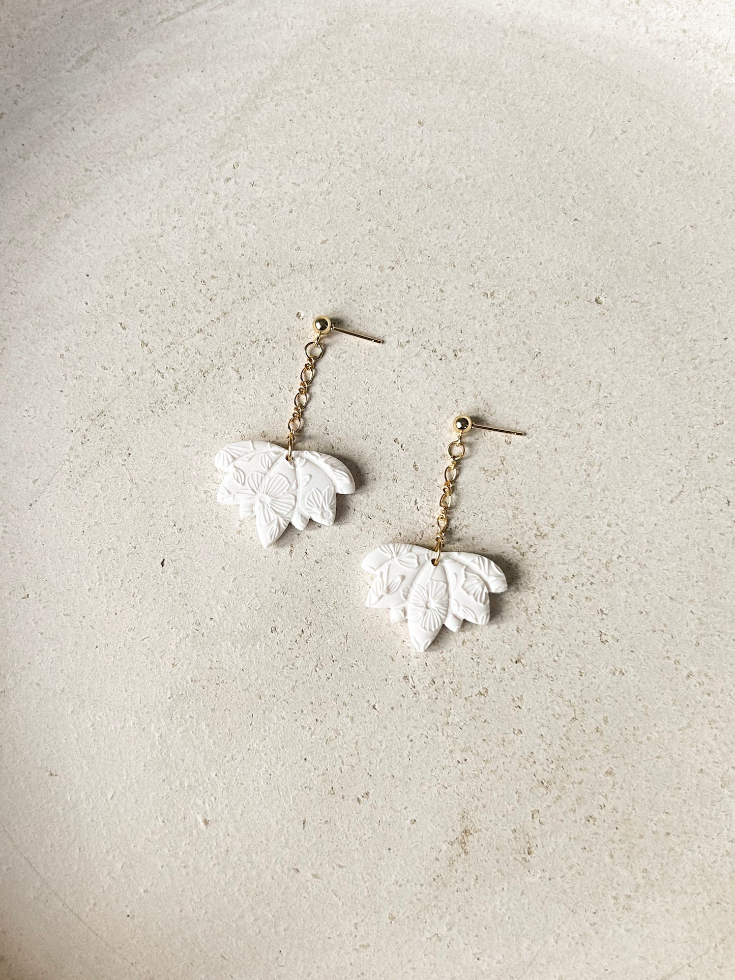 Earrings | No. 58 | Lotus | White